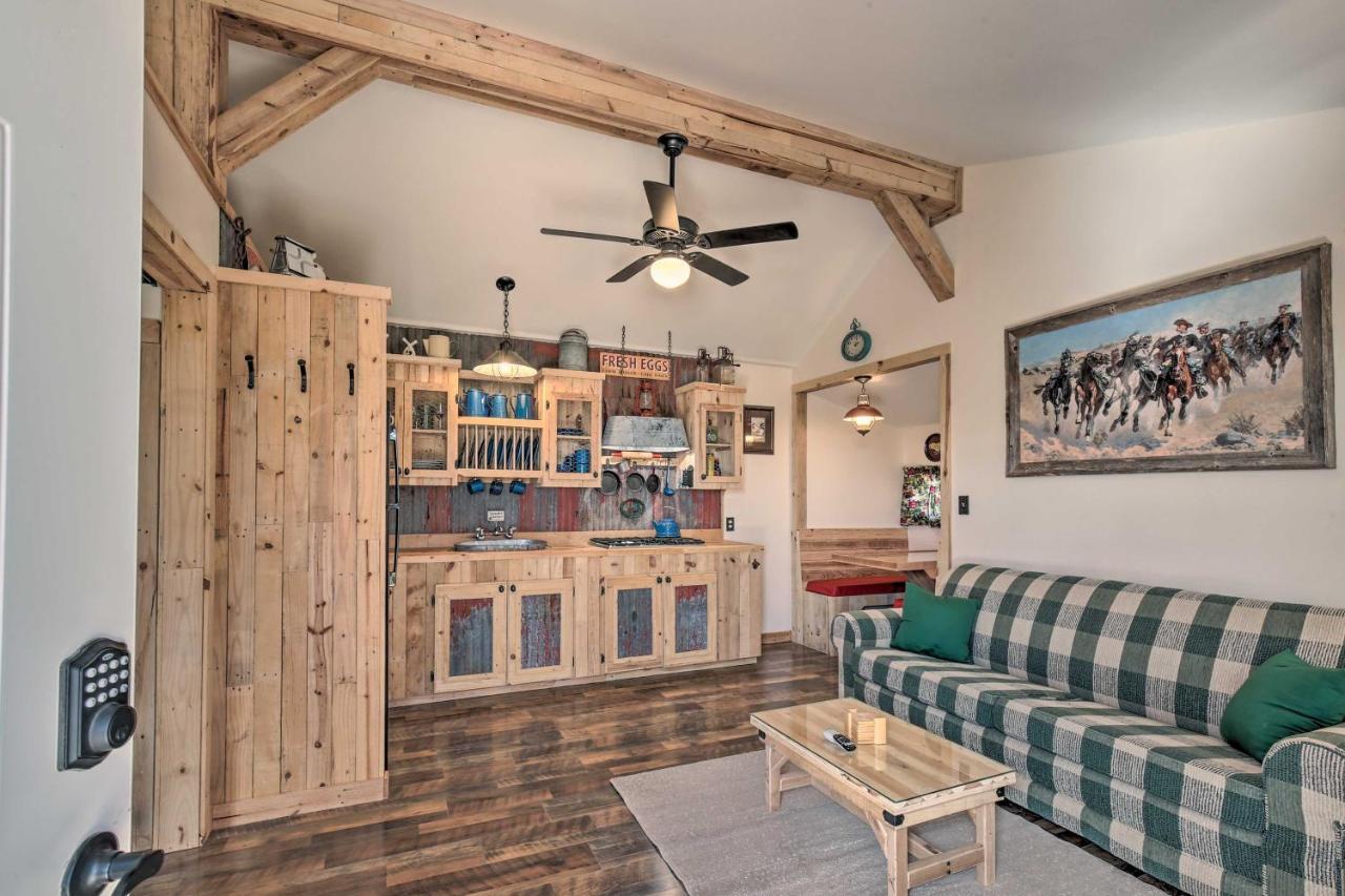 Kerrville Converted Barn Tiny Home With Kayaks! Ngoại thất bức ảnh