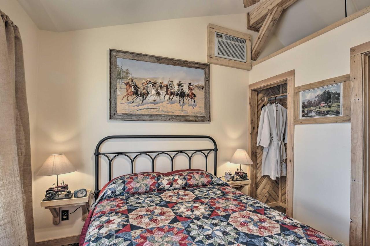 Kerrville Converted Barn Tiny Home With Kayaks! Ngoại thất bức ảnh